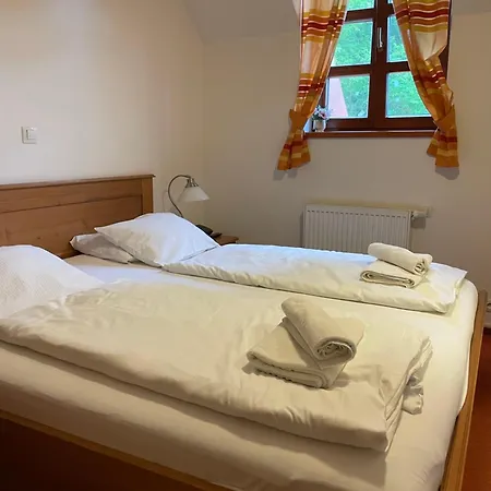Restaurace A U Labute Vendégház Prága