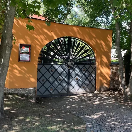 Restaurace A U Labute