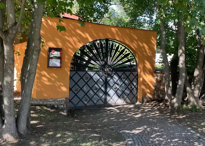 Restaurace A U Labutě