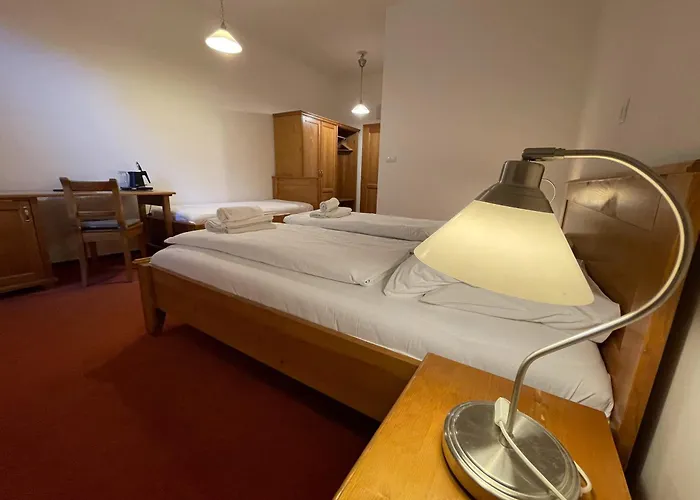 Restaurace A U Labutě Affittacamere *